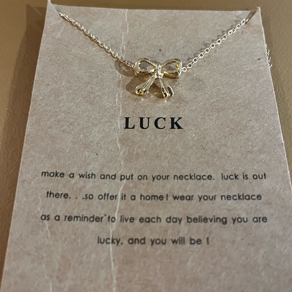 Coquette Bow Necklace NWT - Picture 10 of 10